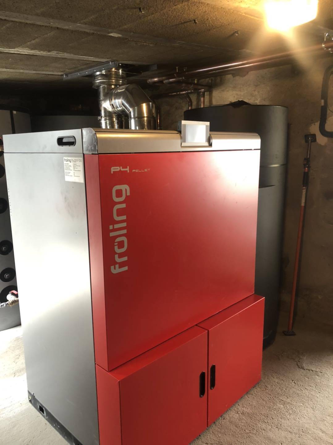 Fourniture, pose et entretien de chaudière bois FROLING par une entreprise RGE à Coutras – BERTIN PLOMBERIE CHAUFFAGE