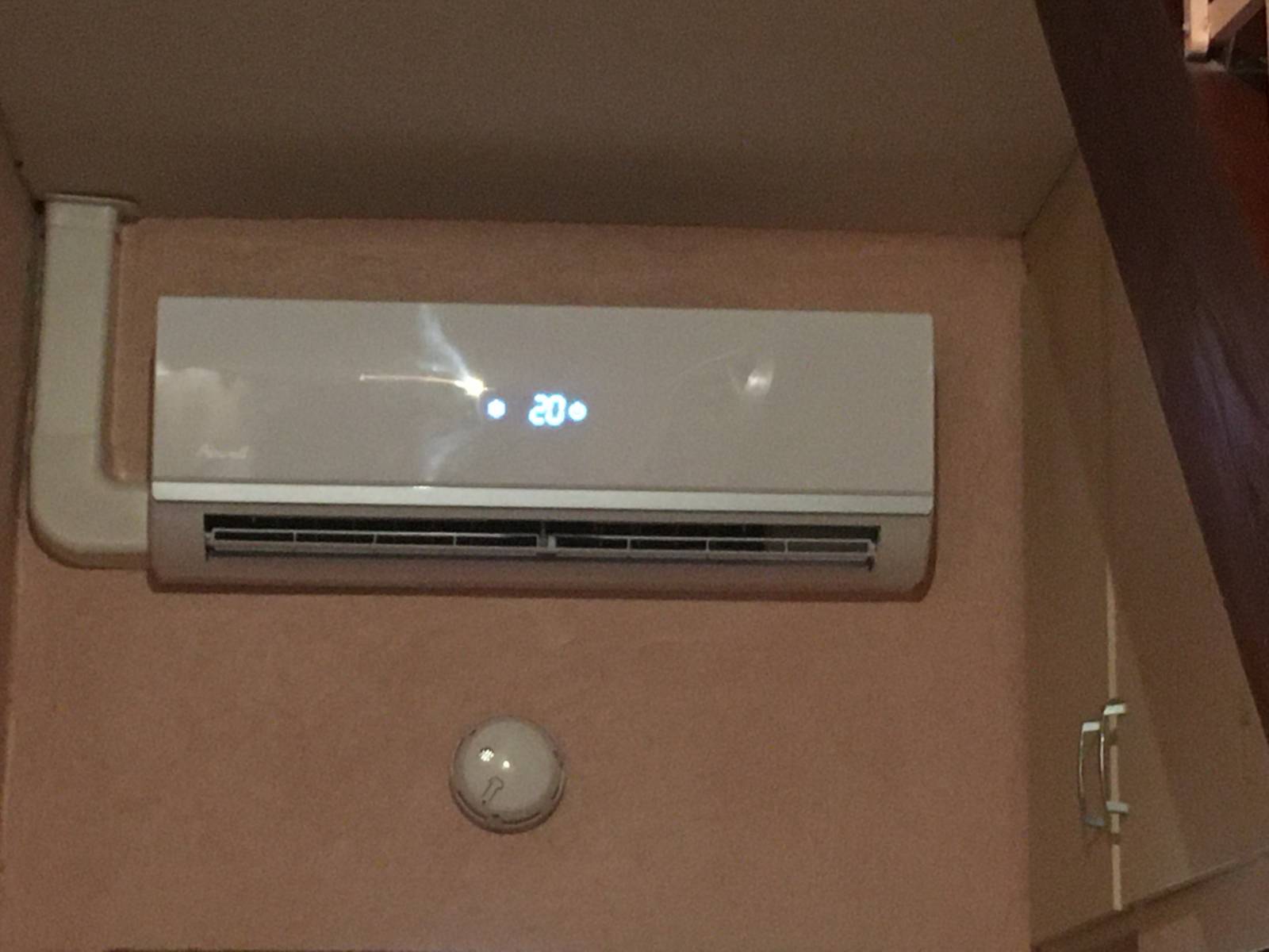 pose clim réversible AIRWEL a MONTENDRE 17