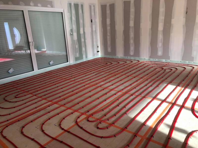 Devis pour l'installation d'un plancher chauffant hydraulique dans une maison neuve en Gironde