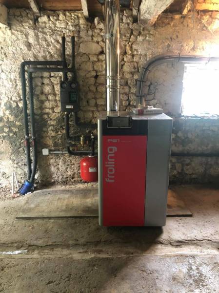 Devis pour l'installation d'une chaudière à granulés par un plombier chauffagiste Saint Savin de Blaye proche Charente Maritime