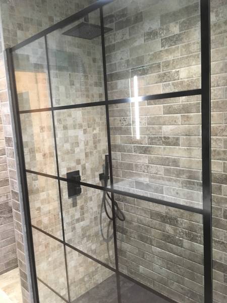 Rénovation d'une salle de bain compléte en Gionde